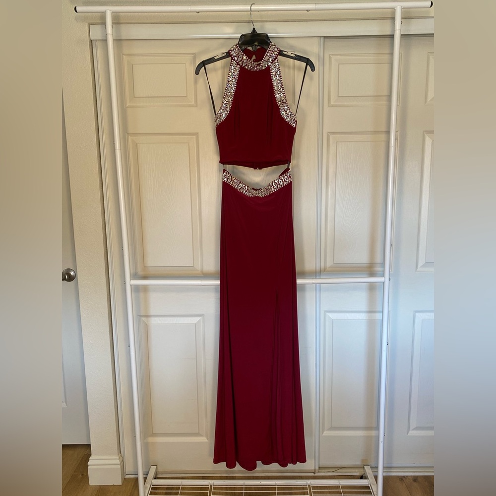 B. Darlin Maroon Prom Dress Set 
Size: 1-2